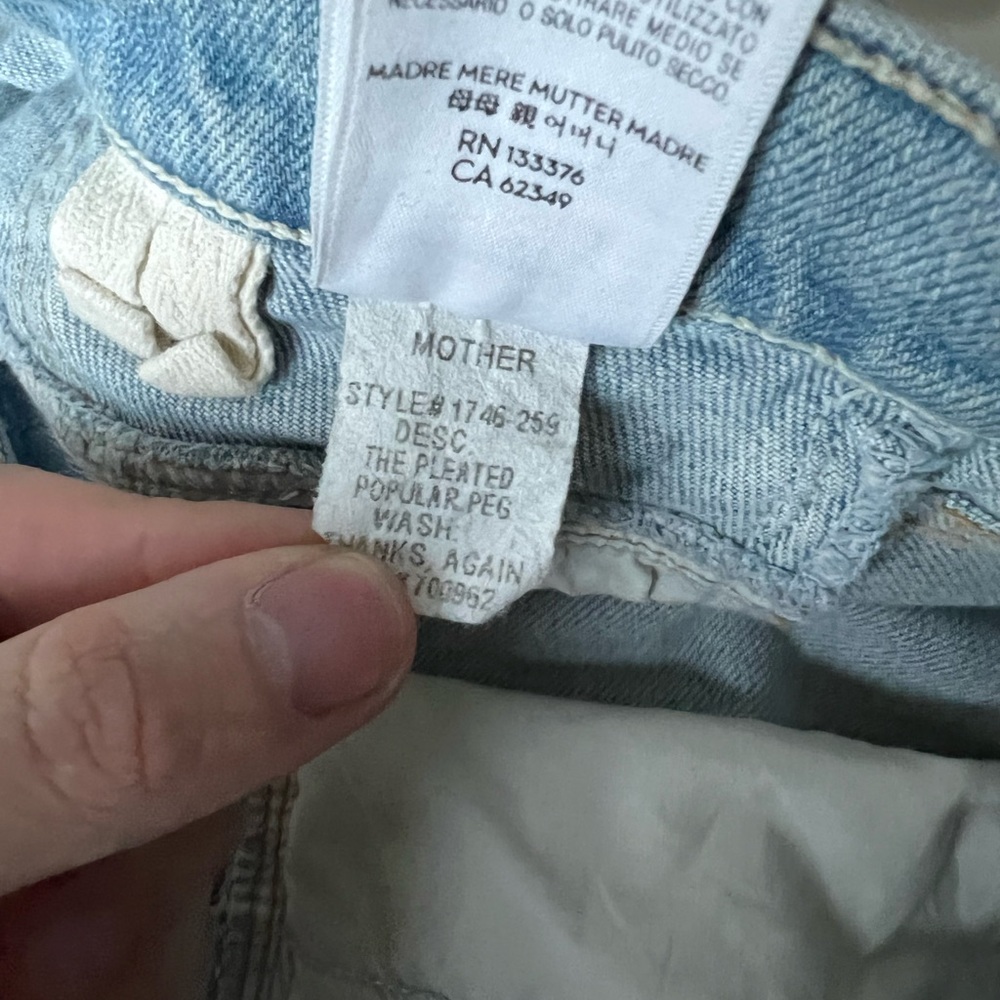 MOTHER SUPERIOR The Pleated High Waisted Jean 29 - Picture 13 of 13